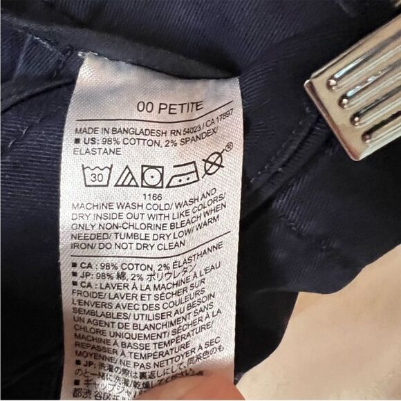 Banana Republic shorts 🌺 2 pairs 🌺 cargo style 🌺 Size 00P - Picture 6 of 6